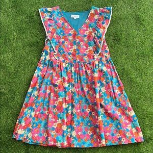 THML Floral V-Neck Mini Dress with Ruffle Details & Mini Button Accents Size M